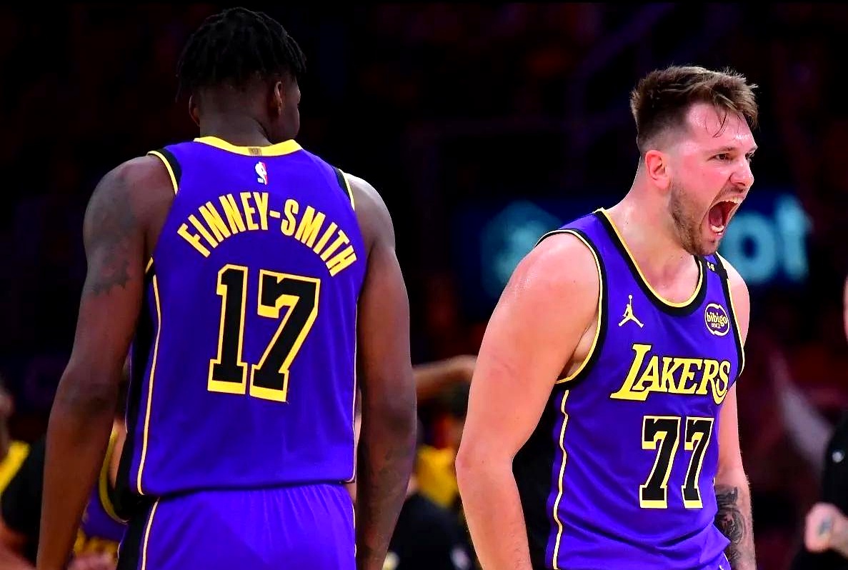 湖人B队绝杀澳大利亚男篮,汉密尔顿制霸全场的简单介绍 湖人B队绝杀澳大利亚男篮,汉密尔顿制霸全场的简单介绍