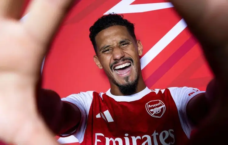 阿森纳新季获赞誉,球员表现亮眼 阿森纳新季获赞誉,球员表现亮眼