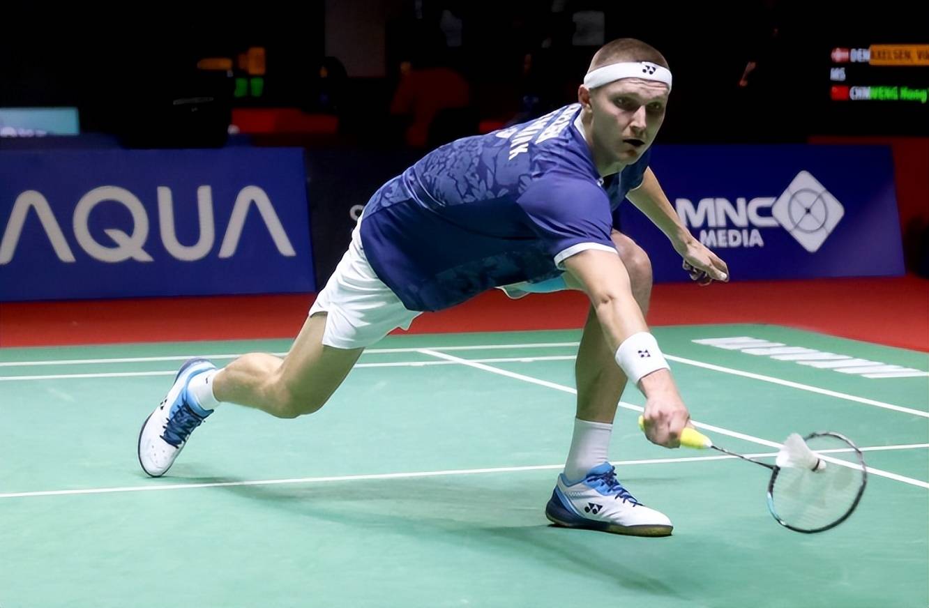 泰国队鏖战韩国队,安赛龙点燃赛场 泰国队鏖战韩国队,安赛龙点燃赛场